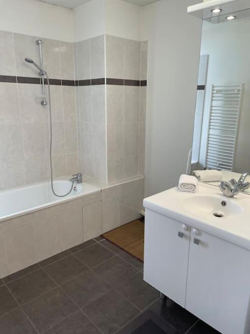 Appartement 3P Ivry Экстерьер фото